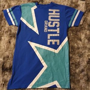 Boys " Hustle Grand" shirt (GUC)